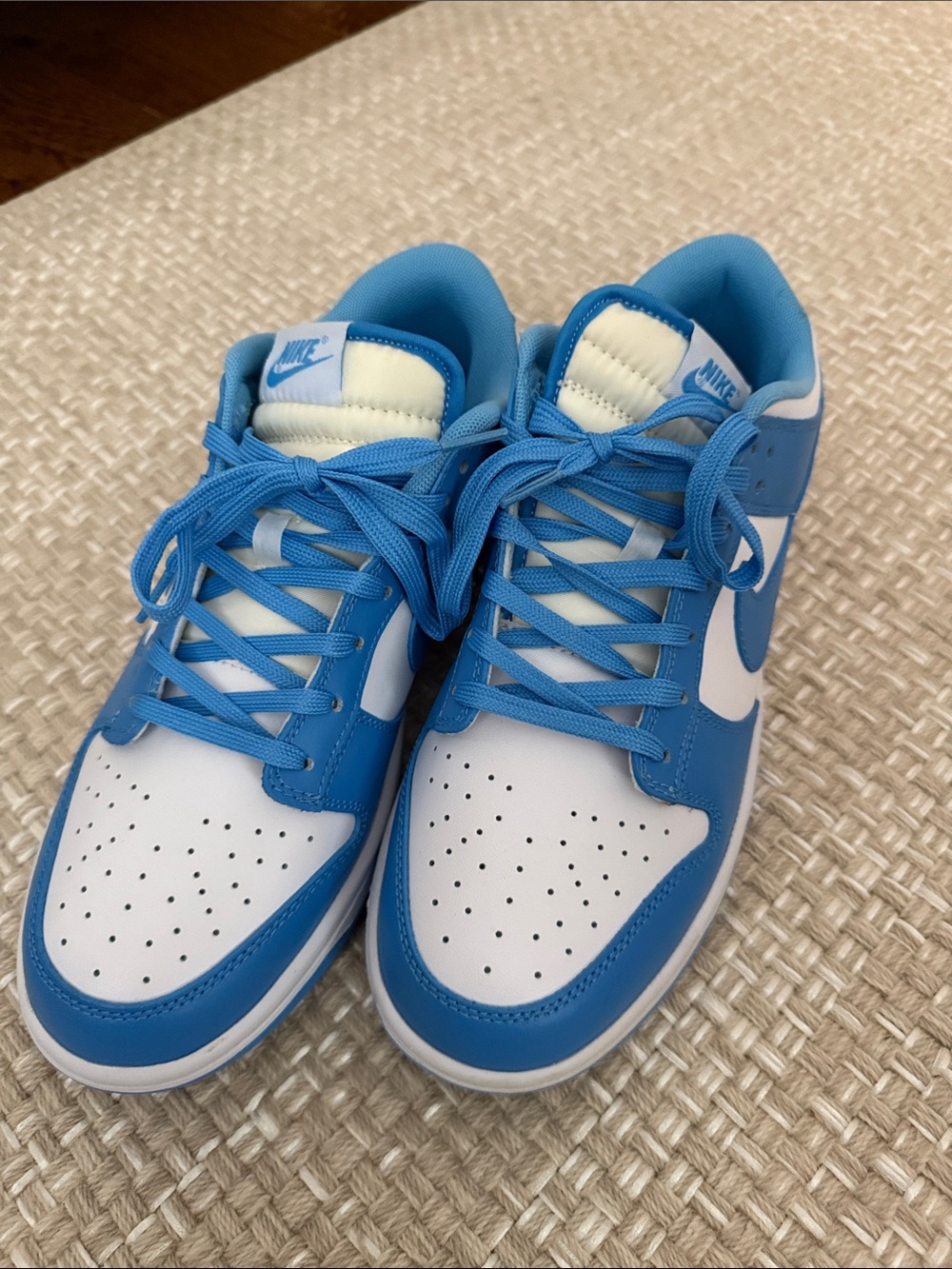 Nike mens Carolina Blue and White Dunks Low-Top Sneakers with Swoosh dd1391